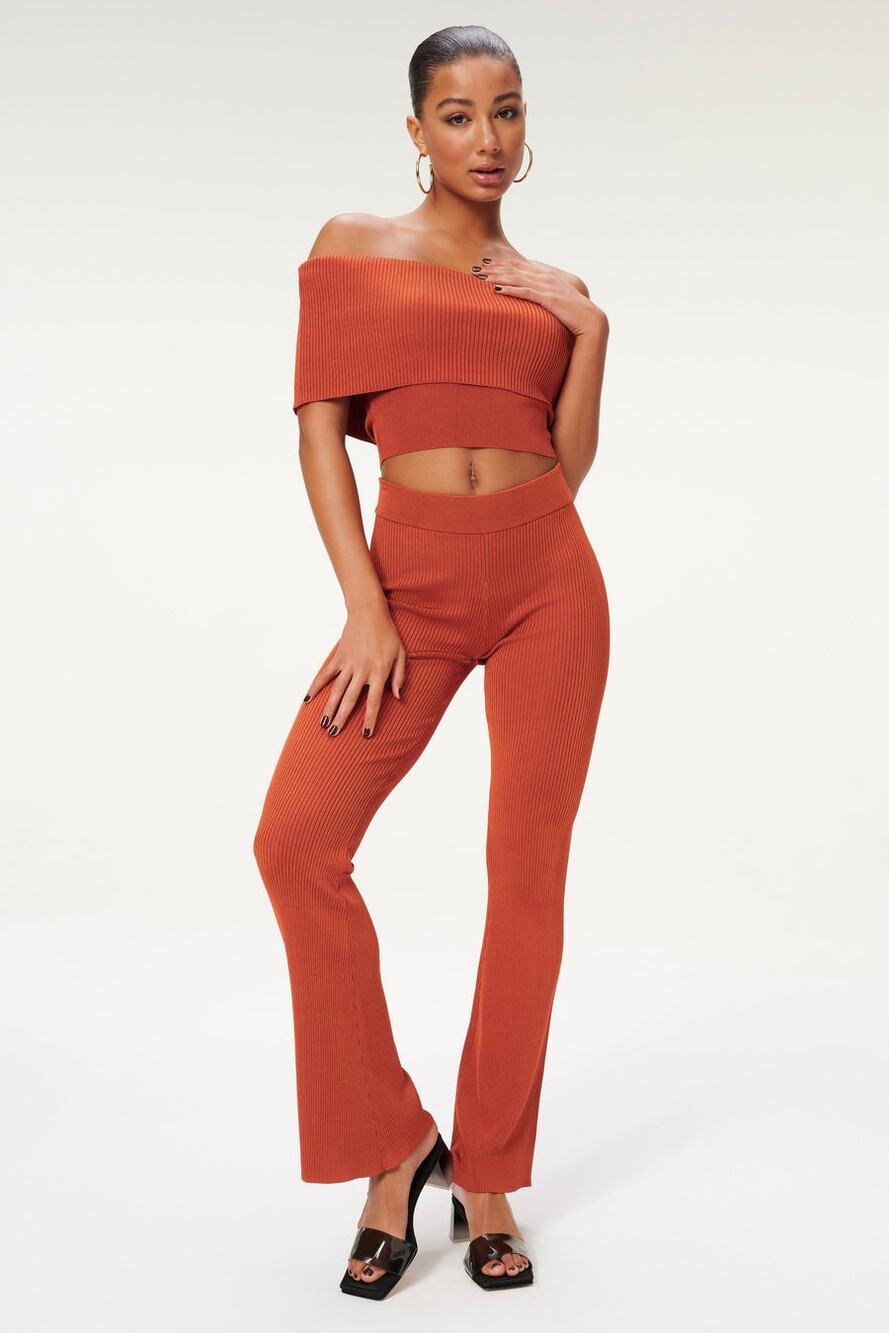 NWOT Good American Plaited Rib Flare Pant